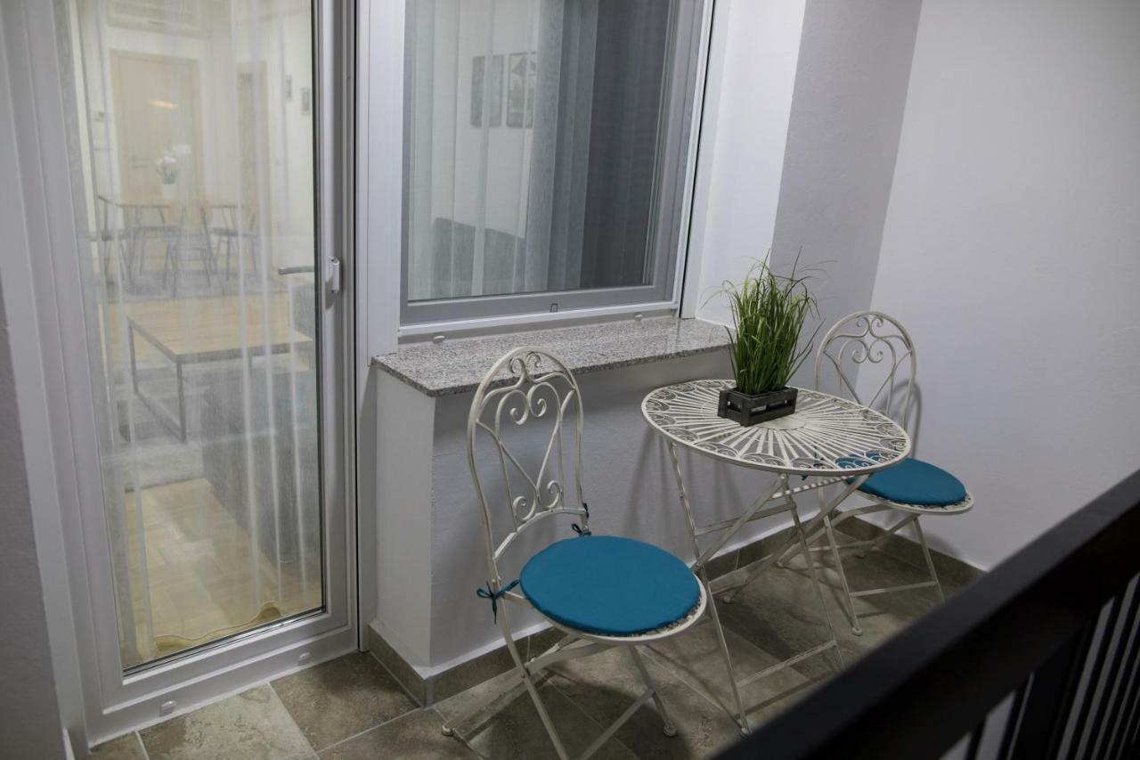 For5 Apartment Ðakovo Exterior foto